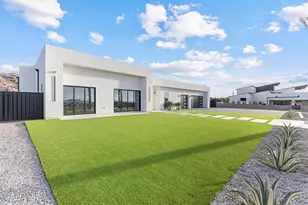 2305 E South Mountain Ave, Phoenix, AZ 85042 - Photo 76