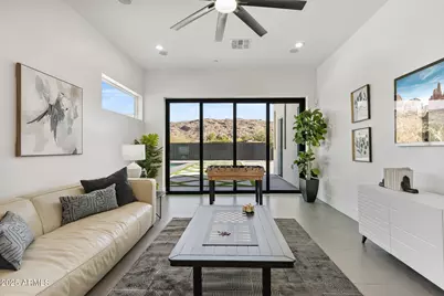 2305 E South Mountain Avenue, Phoenix, AZ 85042 - Photo 58