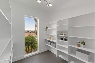 2305 E South Mountain Avenue, Phoenix, AZ 85042 - Photo 34