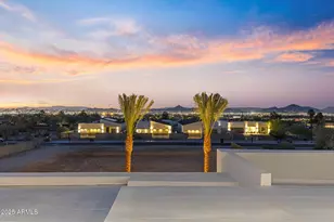 2309 E South Mountain Ave, Phoenix, AZ 85042 - Photo 90