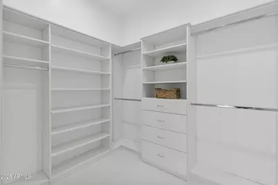 2305 E South Mountain Avenue, Phoenix, AZ 85042 - Photo 50