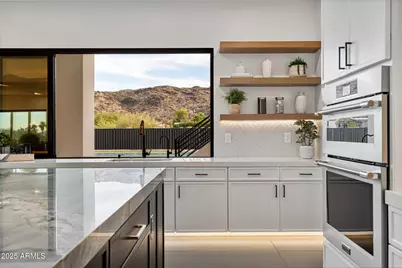 2305 E South Mountain Avenue, Phoenix, AZ 85042 - Photo 38