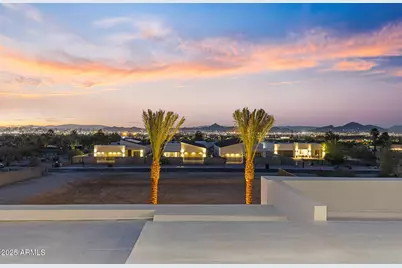 2305 E South Mountain Avenue, Phoenix, AZ 85042 - Photo 88