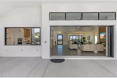 2305 E South Mountain Avenue, Phoenix, AZ 85042 - Photo 82