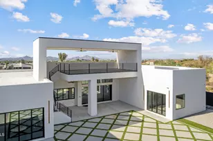 2305 E South Mountain Ave, Phoenix, AZ 85042 - Photo 106