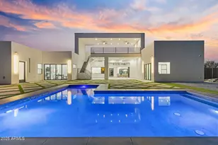 2305 E South Mountain Ave, Phoenix, AZ 85042 - Photo 16