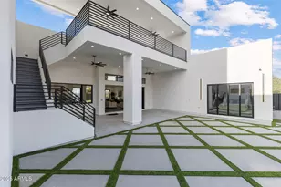 2305 E South Mountain Ave, Phoenix, AZ 85042 - Photo 84