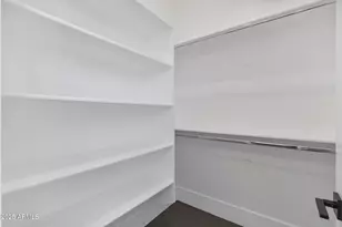 2305 E South Mountain Ave, Phoenix, AZ 85042 - Photo 76