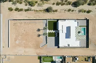 2305 E South Mountain Ave, Phoenix, AZ 85042 - Photo 10