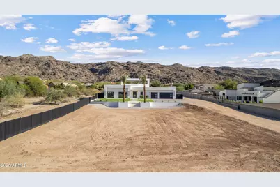 2305 E South Mountain Avenue, Phoenix, AZ 85042 - Photo 106