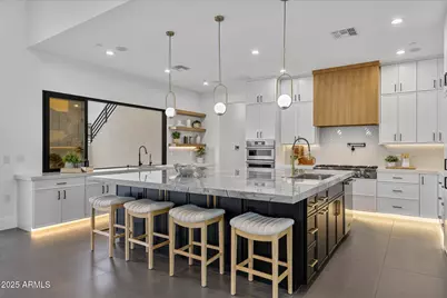 2305 E South Mountain Avenue, Phoenix, AZ 85042 - Photo 34