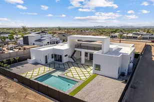 2305 E South Mountain Ave, Phoenix, AZ 85042 - Photo 104