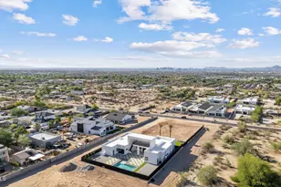 2305 E South Mountain Ave, Phoenix, AZ 85042 - Photo 98