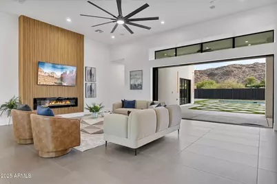 2309 E South Mountain Avenue, Phoenix, AZ 85042 - Photo 24