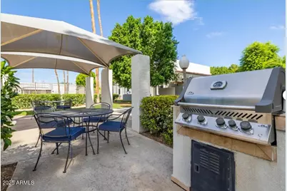 6505 E Osborn Road #2-2, Scottsdale, AZ 85251 - Photo 8