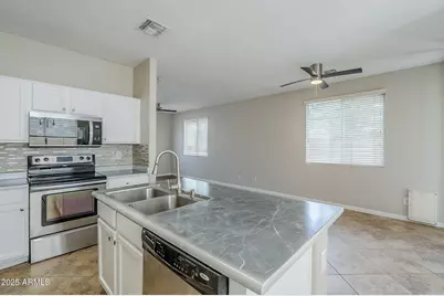 3024 S 101st Avenue, Tolleson, AZ 85353 - Photo 22