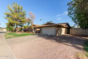 735 E Manhatton, Tempe, AZ 85282 - Photo 1