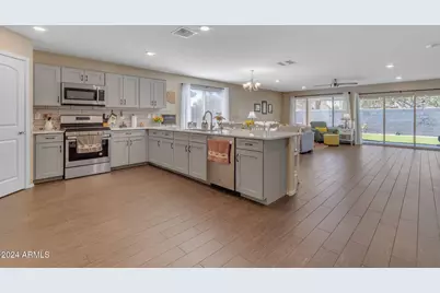 27406 N 172nd Avenue, Surprise, AZ 85387 - Photo 12