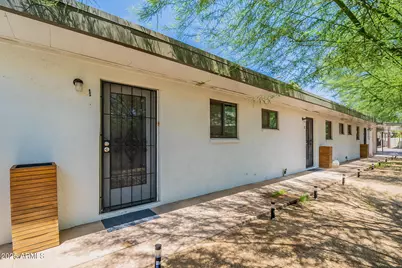 4351 N 36th Street #1, Phoenix, AZ 85018 - Photo 2