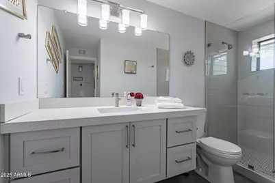4351 N 36th Street #1, Phoenix, AZ 85018 - Photo 18