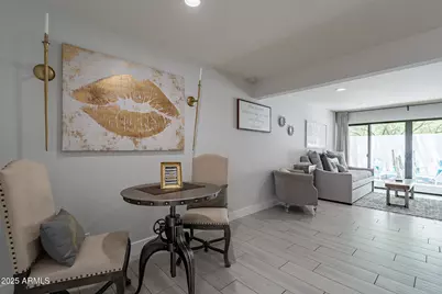 4351 N 36th Street #2, Phoenix, AZ 85018 - Photo 2