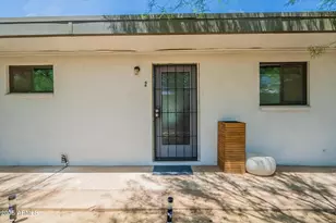 4351 N 36th St, Phoenix, AZ 85018 - Photo 2