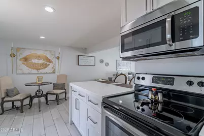 4351 N 36th Street #2, Phoenix, AZ 85018 - Photo 10