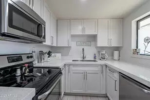 4351 N 36th St, Phoenix, AZ 85018 - Photo 10