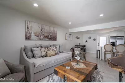 4351 N 36th Street #Apt 3, Phoenix, AZ 85018 - Photo 10