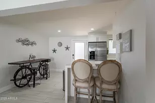 4351 N 36th St, Phoenix, AZ 85018 - Photo 2