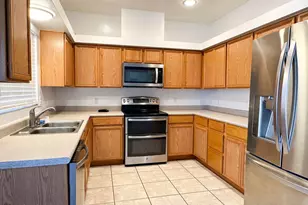 15220 S Padres Rd, Arizona City, AZ 85123 - Photo 2