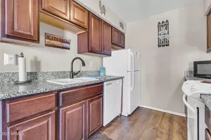 1440 N Idaho Rd, Apache Junction, AZ 85119 - Photo 14