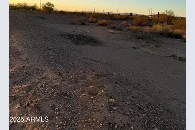 2650X W Gates Road #-, Morristown, AZ 85342 - Photo 4