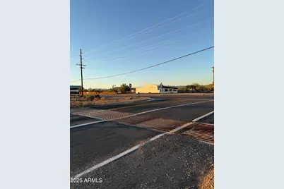 410Xx NW Grand Avenue #-, Morristown, AZ 85342 - Photo 8