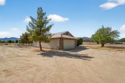 6802 N Citrus Road, Waddell, AZ 85355 - Photo 36