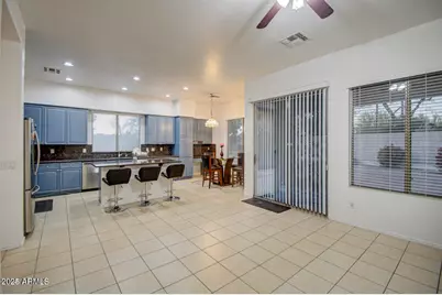 218 E Sunburst Lane, Tempe, AZ 85284 - Photo 10