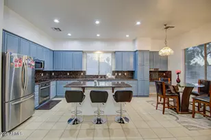 218 E Sunburst Ln, Tempe, AZ 85284 - Photo 12