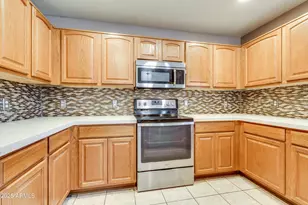 7784 N 56th Dr, Glendale, AZ 85301 - Photo 12