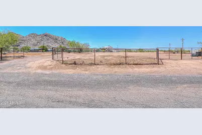 51640 W Jean Drive, Maricopa, AZ 85139 - Photo 2