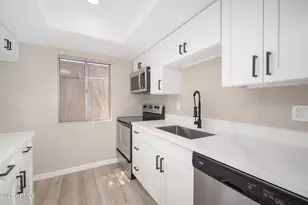 1620 E Cambridge, Phoenix, AZ 85006 - Photo 1