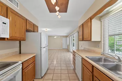 16829 N Orchard Hills Drive, Sun City, AZ 85351 - Photo 16