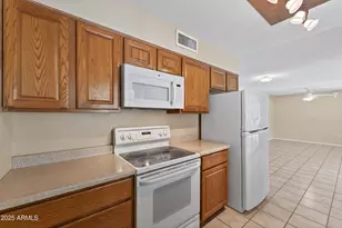 16829 N Orchard Hills Dr, Sun City, AZ 85351 - Photo 12