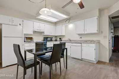 520 S Greenfield Road #26, Mesa, AZ 85206 - Photo 4