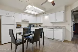 520 S Greenfield Rd, Mesa, AZ 85206 - Photo 4