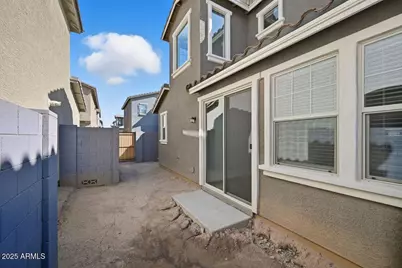 10002 W Piccadilly Road, Avondale, AZ 85392 - Photo 38