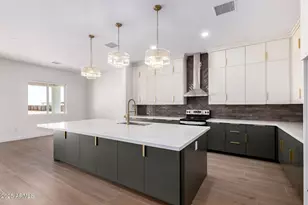 25117 W McArthur Rd, Wittmann, AZ 85361 - Photo 14