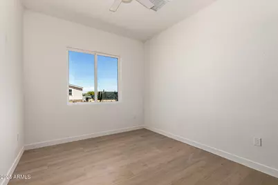 25117 W McArthur Road, Wittmann, AZ 85361 - Photo 28