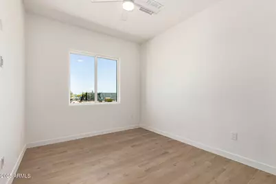 25117 W McArthur Road, Wittmann, AZ 85361 - Photo 30