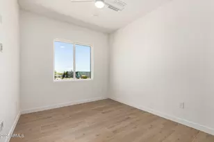 25117 W McArthur Rd, Wittmann, AZ 85361 - Photo 30