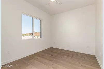 25117 W McArthur Road, Wittmann, AZ 85361 - Photo 24